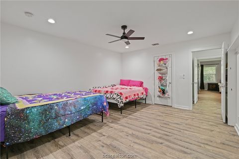 Tiny photo for 7444 Edge Cutoff Road, Bryan, TX 77808 (MLS # 26008847)