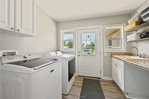 Tiny photo for 7444 Edge Cutoff Road, Bryan, TX 77808 (MLS # 26008847)