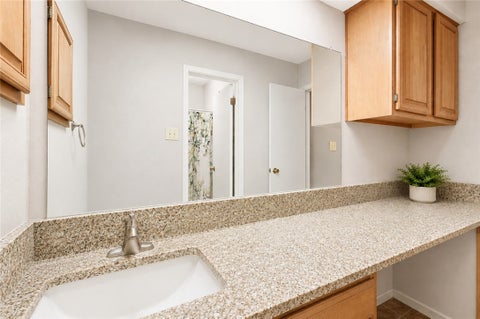 Tiny photo for 2100 Windsor Drive #37, Bryan, TX 77802 (MLS # 26007131)