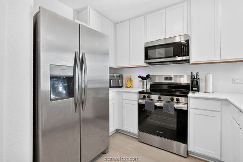 Tiny photo for 2429 Rooke Road, Bryan, TX 77807 (MLS # 26011676)