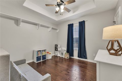 Tiny photo for 2703 Hickory Court, Bryan, TX 77808 (MLS # 26006304)