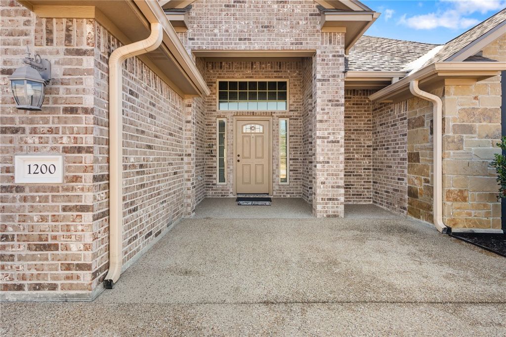 Photo of 1200 Brunswick Court, College Station, TX 77845 (MLS # 26001140)