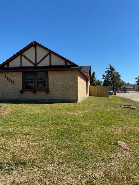 Tiny photo for 11611 Bowhead dr Dr, Houston, TX 77013 (MLS # 25010757)