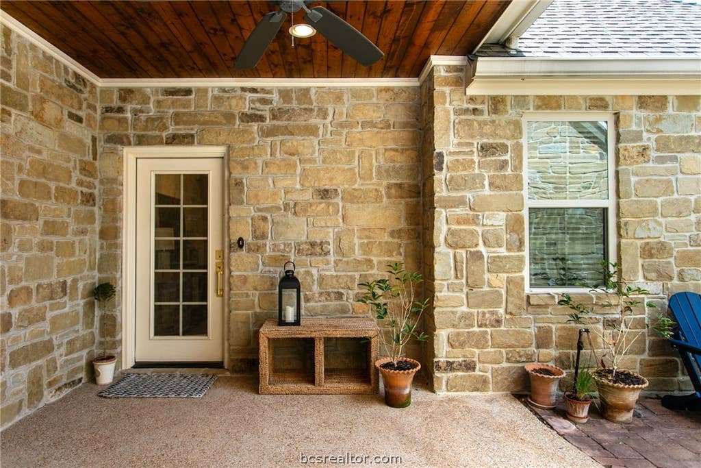Photo of 3305 Durant Court, Bryan, TX 77802 (MLS # 26010314)