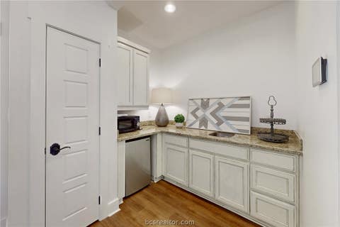 Tiny photo for 3305 Durant Court, Bryan, TX 77802 (MLS # 26010314)
