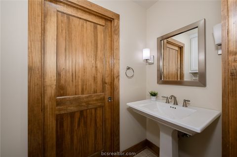 Tiny photo for 2302 Quail Run, College Station, TX 77845 (MLS # 26002648)