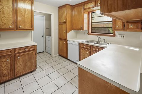 Tiny photo for 2505 Sumter Drive, College Station, TX 77845 (MLS # 25006232)