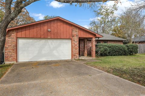 Tiny photo for 2505 Sumter Drive, College Station, TX 77845 (MLS # 25006232)