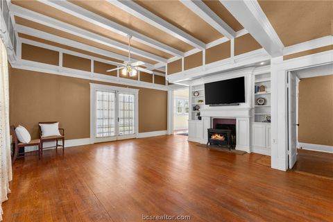 Tiny photo for 1121 Ursuline Avenue, Bryan, TX 77803 (MLS # 26003013)