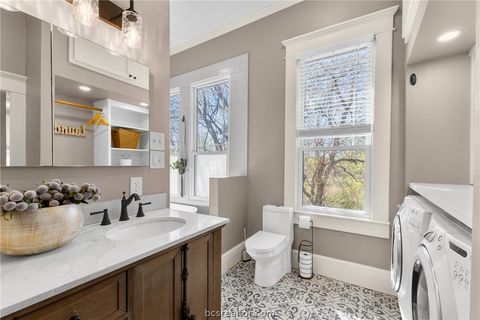 Tiny photo for 1121 Ursuline Avenue, Bryan, TX 77803 (MLS # 26003013)