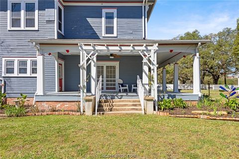 Tiny photo for 1121 Ursuline Avenue, Bryan, TX 77803 (MLS # 26003013)