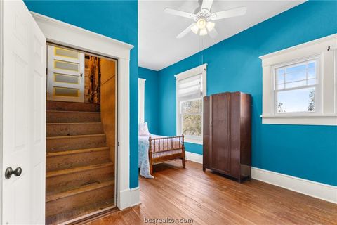 Tiny photo for 1121 Ursuline Avenue, Bryan, TX 77803 (MLS # 26003013)