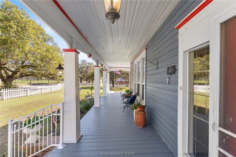 Tiny photo for 1121 Ursuline Avenue, Bryan, TX 77803 (MLS # 26003013)