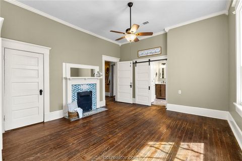 Tiny photo for 1121 Ursuline Avenue, Bryan, TX 77803 (MLS # 26003013)