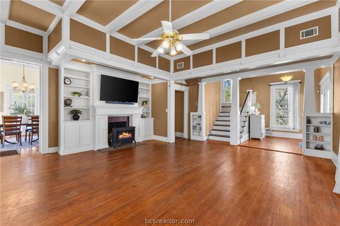 Tiny photo for 1121 Ursuline Avenue, Bryan, TX 77803 (MLS # 26003013)