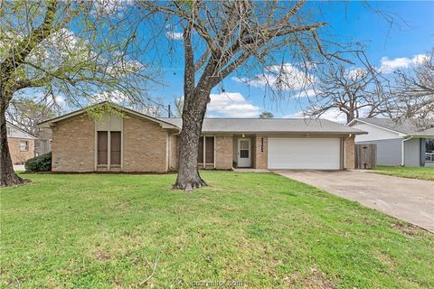 2725 Brothers Boulevard, College Station, TX 77845 - MLS#: 24004720