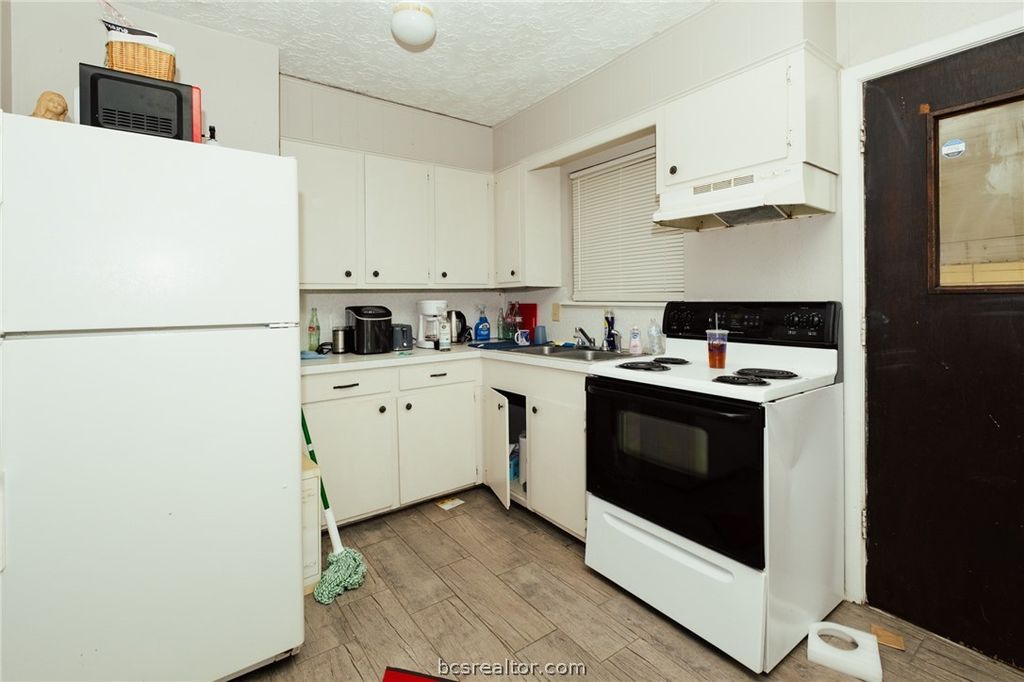 Photo of 200 Richards Street #A, College Station, TX 77840 (MLS # 26005178)