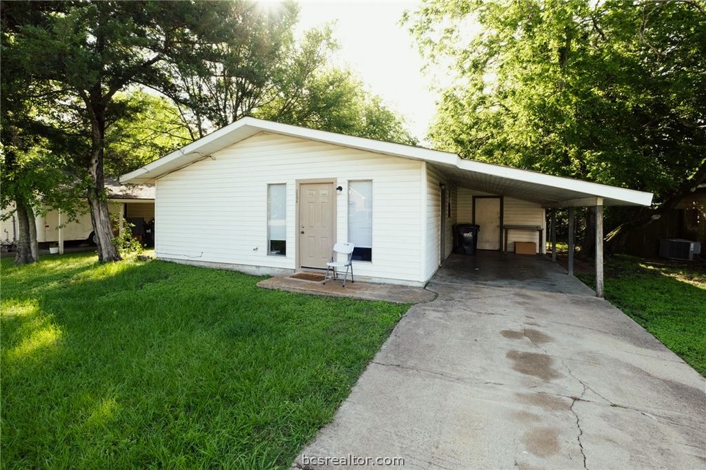 Photo of 200 Richards Street #A, College Station, TX 77840 (MLS # 26005178)