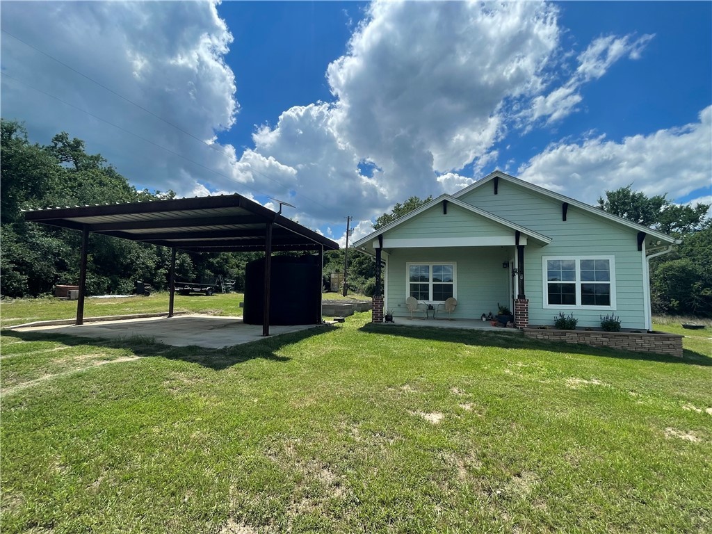 1692 Henry Prairie Road