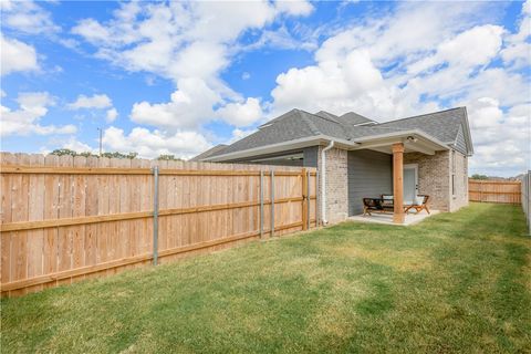 Tiny photo for 4002 Etonbury Avenue, College Station, TX 77845 (MLS # 26000112)