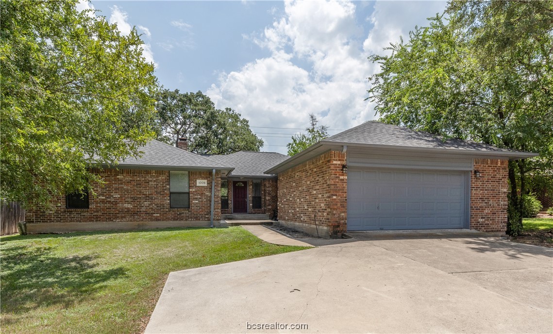 College Station, Texas 77840, United States, 4 Bedrooms Bedrooms, ,2 BathroomsBathrooms,Residential,Pending,48285