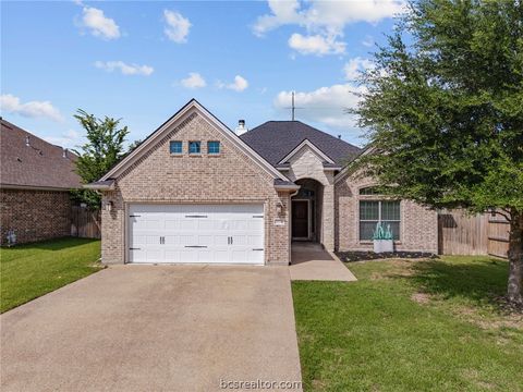 Photo of 2628 Forest Oaks Drive, College Station, TX 77845 (MLS # 26007393)