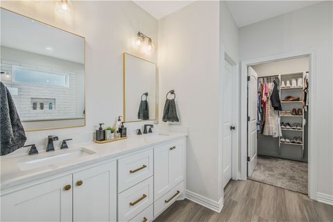 Tiny photo for 3332 Hunters Crossing Trail, Bryan, TX 77808 (MLS # 26005208)