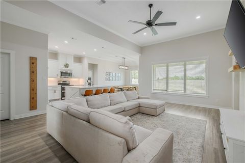 Tiny photo for 3332 Hunters Crossing Trail, Bryan, TX 77808 (MLS # 26005208)