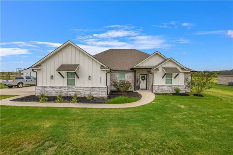 Photo of 3332 Hunters Crossing Trail, Bryan, TX 77808 (MLS # 26005208)
