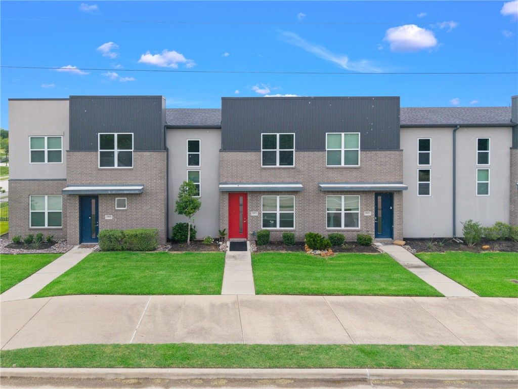 Photo of 3903 W.S. Phillips Parkway, College Station, TX 77845 (MLS # 26006734)