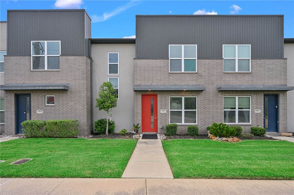 Photo of 3903 W.S. Phillips Parkway, College Station, TX 77845 (MLS # 26006734)