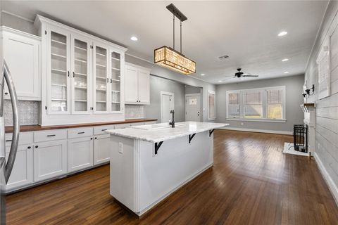 Tiny photo for 712 E 28th Street, Bryan, TX 77803 (MLS # 26000639)