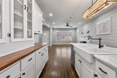 Tiny photo for 712 E 28th Street, Bryan, TX 77803 (MLS # 26000639)