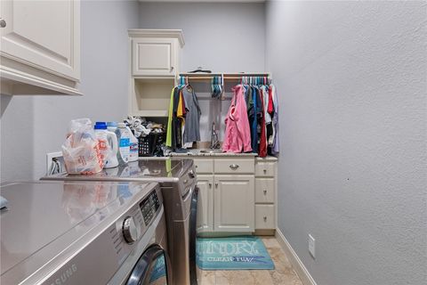 Tiny photo for 2619 Portland Avenue, College Station, TX 77845 (MLS # 25011522)