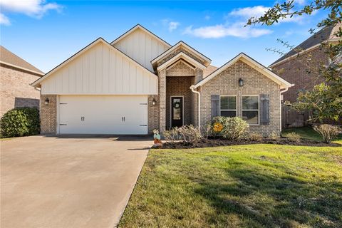 Photo of 2619 Portland Avenue, College Station, TX 77845 (MLS # 25011522)