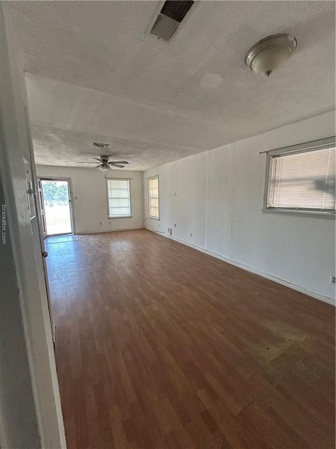 Tiny photo for 1204 E Wm J Bryan Parkway, Bryan, TX 77803 (MLS # 26004203)