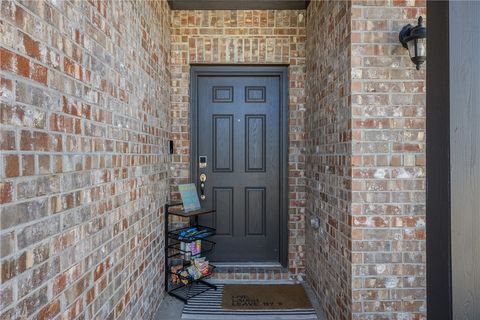 Tiny photo for 2402 River Way Drive, Navasota, TX 77868 (MLS # 26000688)