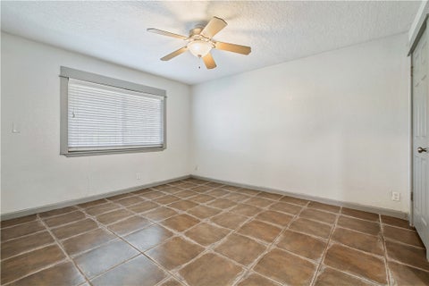 Tiny photo for 2009 Quail Run RUN, College Station, TX 77845 (MLS # 26011147)