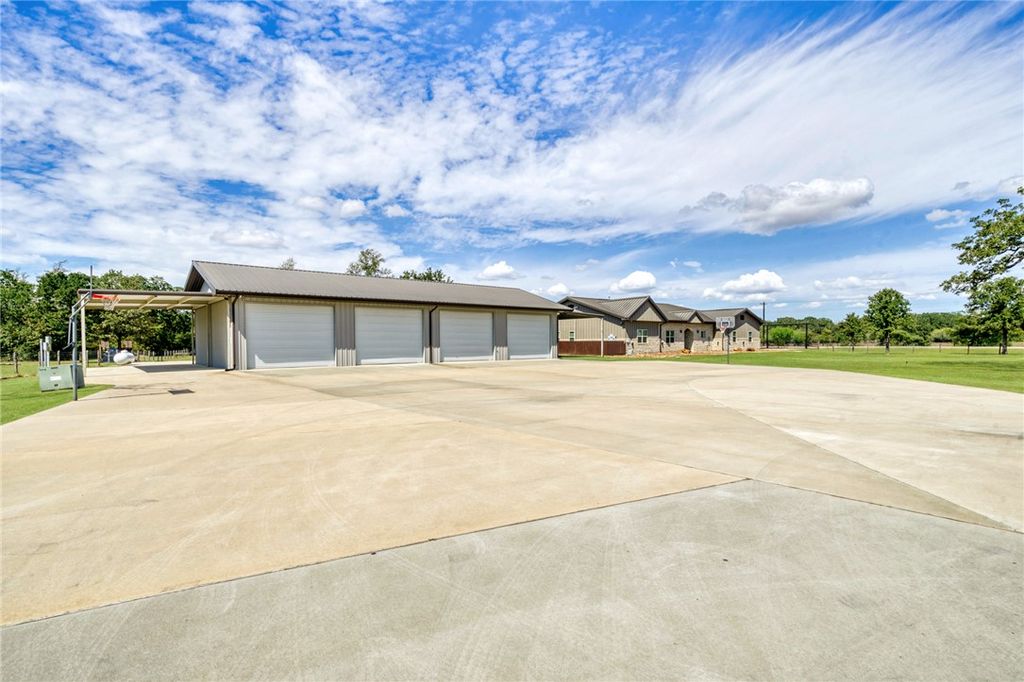 Photo of 5792 Andert Road, Bryan, TX 77808 (MLS # 26000767)