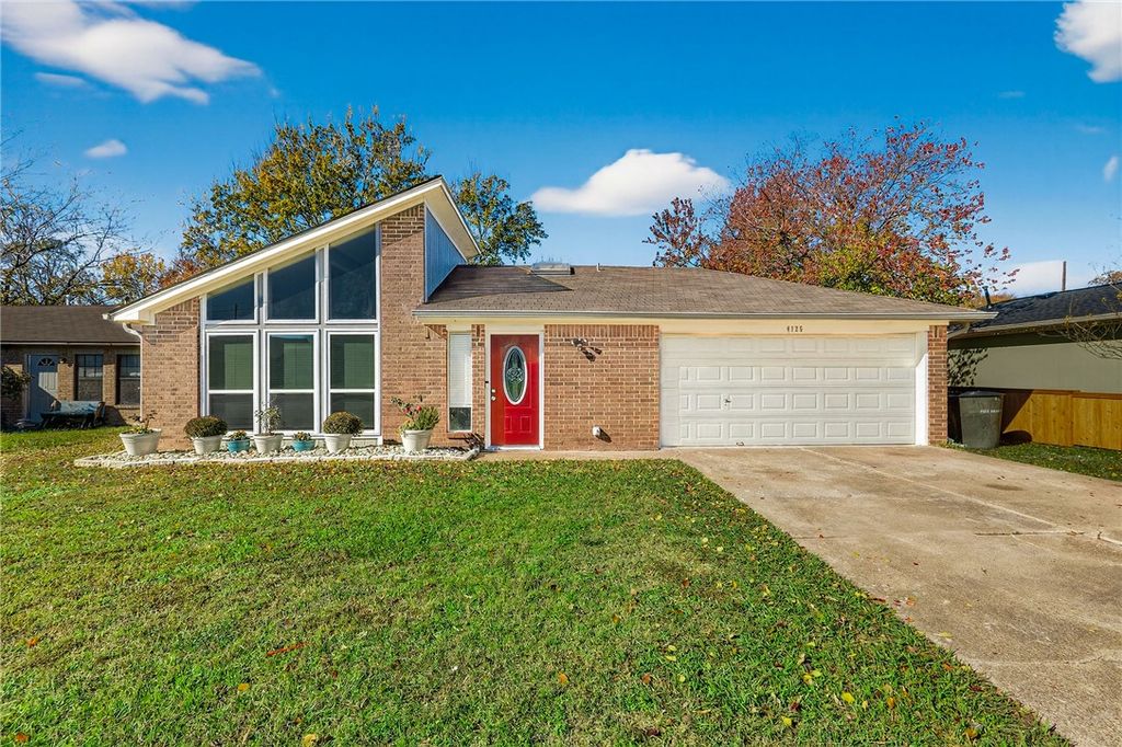Photo of 4125 Woodcrest Drive, Bryan, TX 77802 (MLS # 25012663)