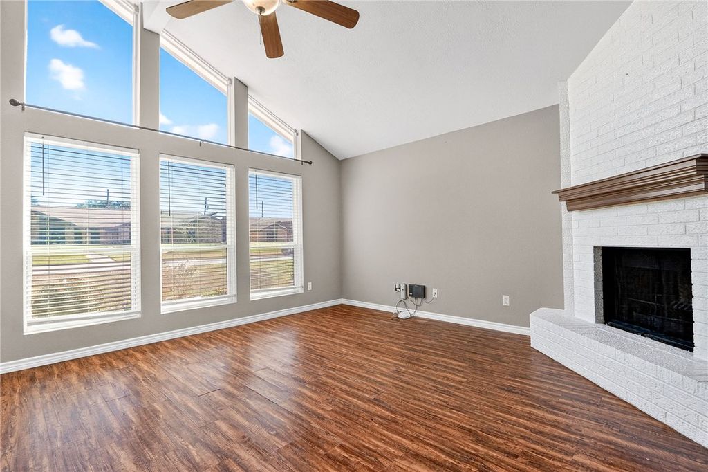 Photo of 4125 Woodcrest Drive, Bryan, TX 77802 (MLS # 25012663)