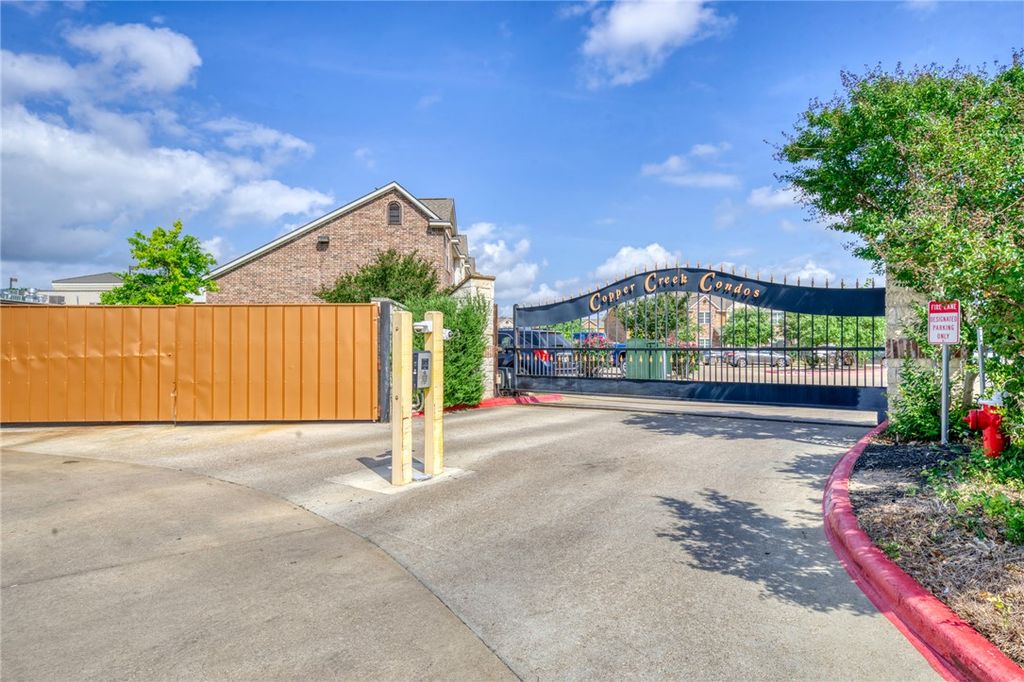 Photo of 301 Southwest Parkway #303, College Station, TX 77840 (MLS # 26004352)