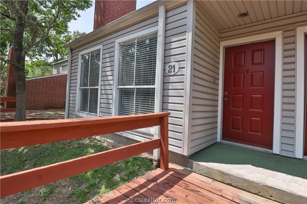 Photo of 1500 Olympia Way #21, College Station, TX 77840 (MLS # 26002591)