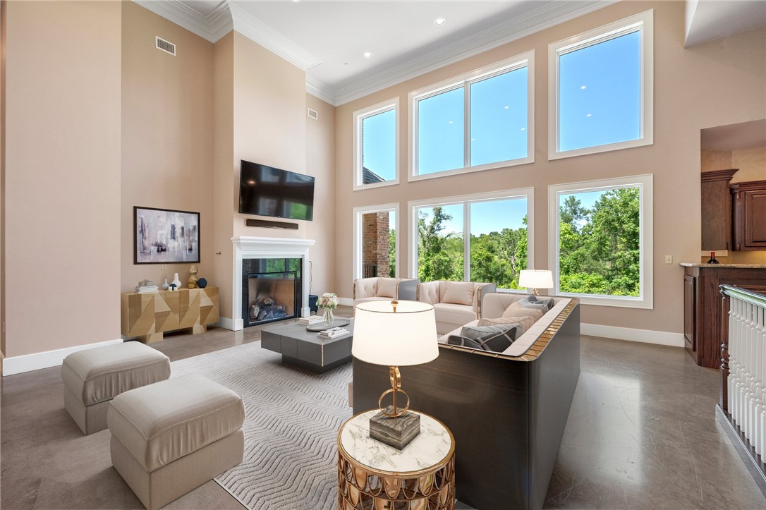 4727 Johnson Creek Loop