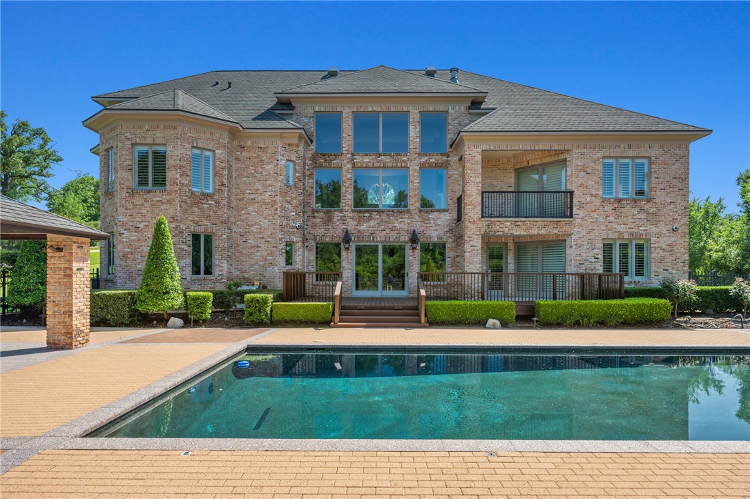 4727 Johnson Creek Loop