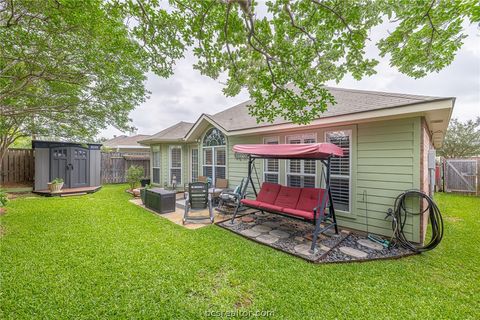 Tiny photo for 2633 Trophy Drive, Bryan, TX 77802 (MLS # 26005221)