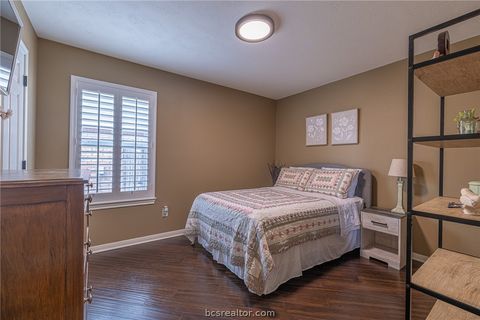 Tiny photo for 2633 Trophy Drive, Bryan, TX 77802 (MLS # 26005221)