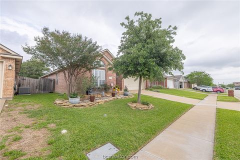 Tiny photo for 2633 Trophy Drive, Bryan, TX 77802 (MLS # 26005221)