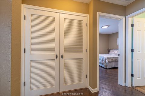 Tiny photo for 2633 Trophy Drive, Bryan, TX 77802 (MLS # 26005221)