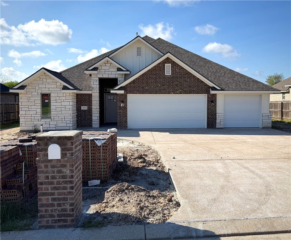 Photo of 3608 Park Oak Drive, Bryan, TX 77802 (MLS # 26011195)